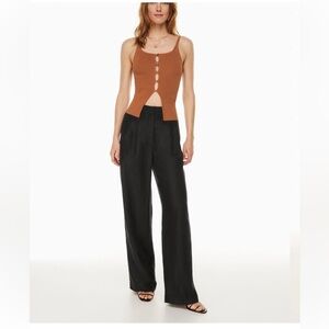 NEW WITH TAGS! Aritzia Effortless pants- black linen - 2